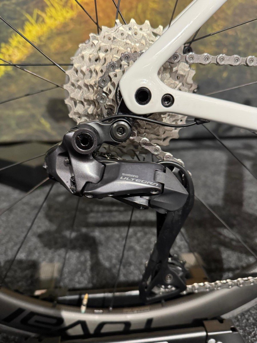 Specialized Tarmac Sl8 Expert Di2 Wht/metblk White/fine Metallic Black - Afbeelding 7