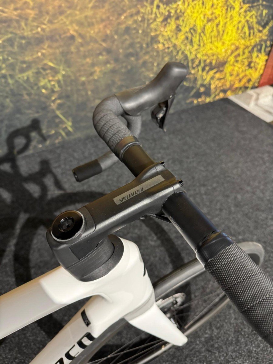 Specialized Tarmac Sl8 Expert Di2 Wht/metblk White/fine Metallic Black - Afbeelding 6